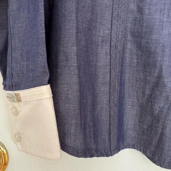 ❤️Express Button-down Shirt with White Collar NWT - Picture 2 of 2